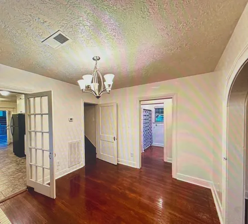 $1,675 | 212 West Hunnicutt Street, Unit 1, Baytown, TX 77520