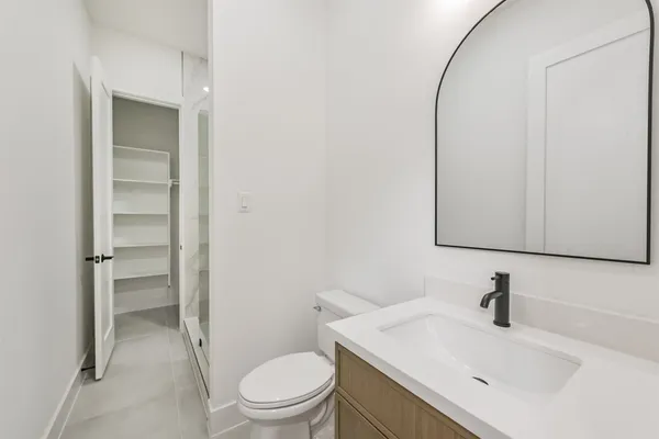 $2,950 | 3808 Ennis Street, Houston, TX 77004