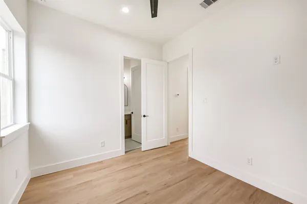 $2,950 | 3808 Ennis Street, Houston, TX 77004