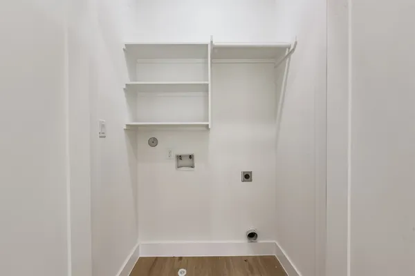 $2,950 | 3808 Ennis Street, Houston, TX 77004