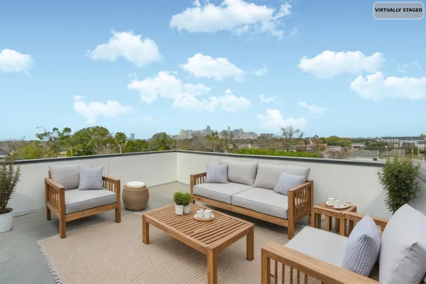 $2,950 | 3808 Ennis Street, Houston, TX 77004