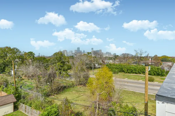 a view of building with yard
