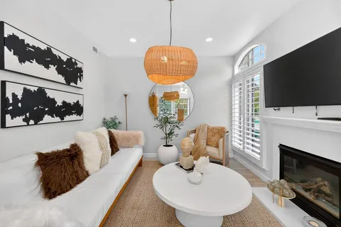 $1,050,000 | 701 Woodside Way, Unit A, San Mateo, CA 94401