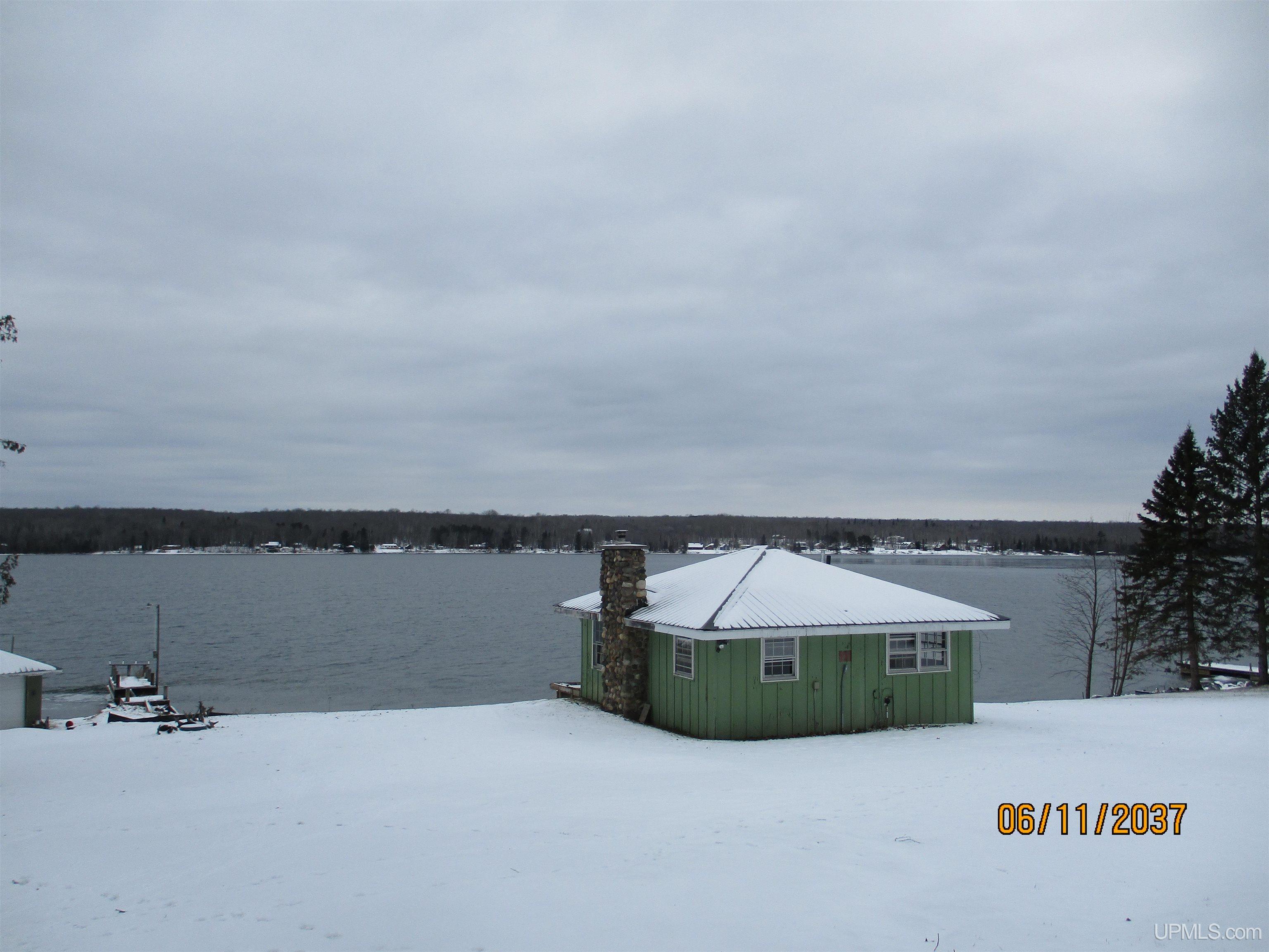 13978 Bayview Road Lanse, MI 49946 - Photo 3 of 15 Gallery Image 3
