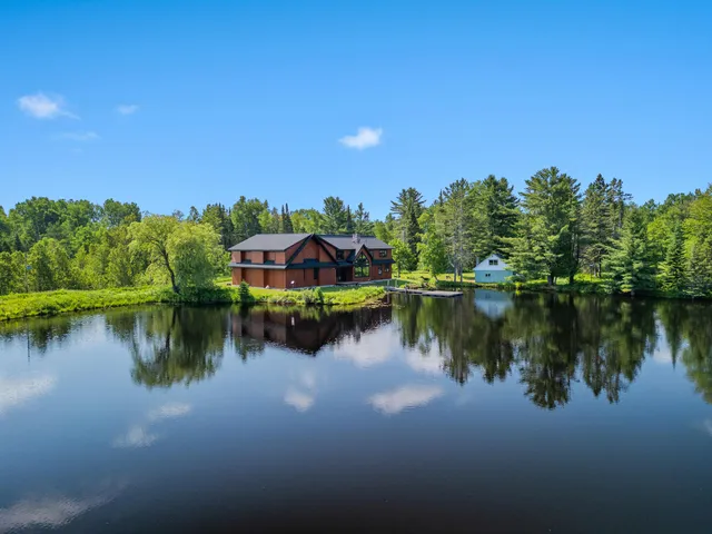 $3,400,000 | 1072 Highway 80, Kinross, MI 49752
