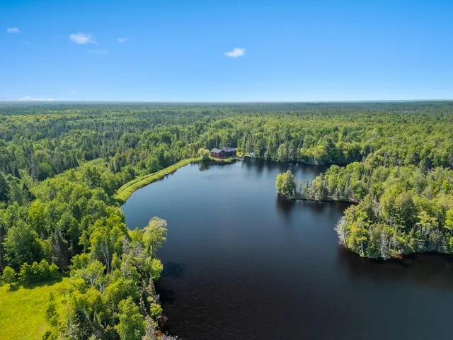 $3,400,000 | 1072 Highway 80, Kinross, MI 49752