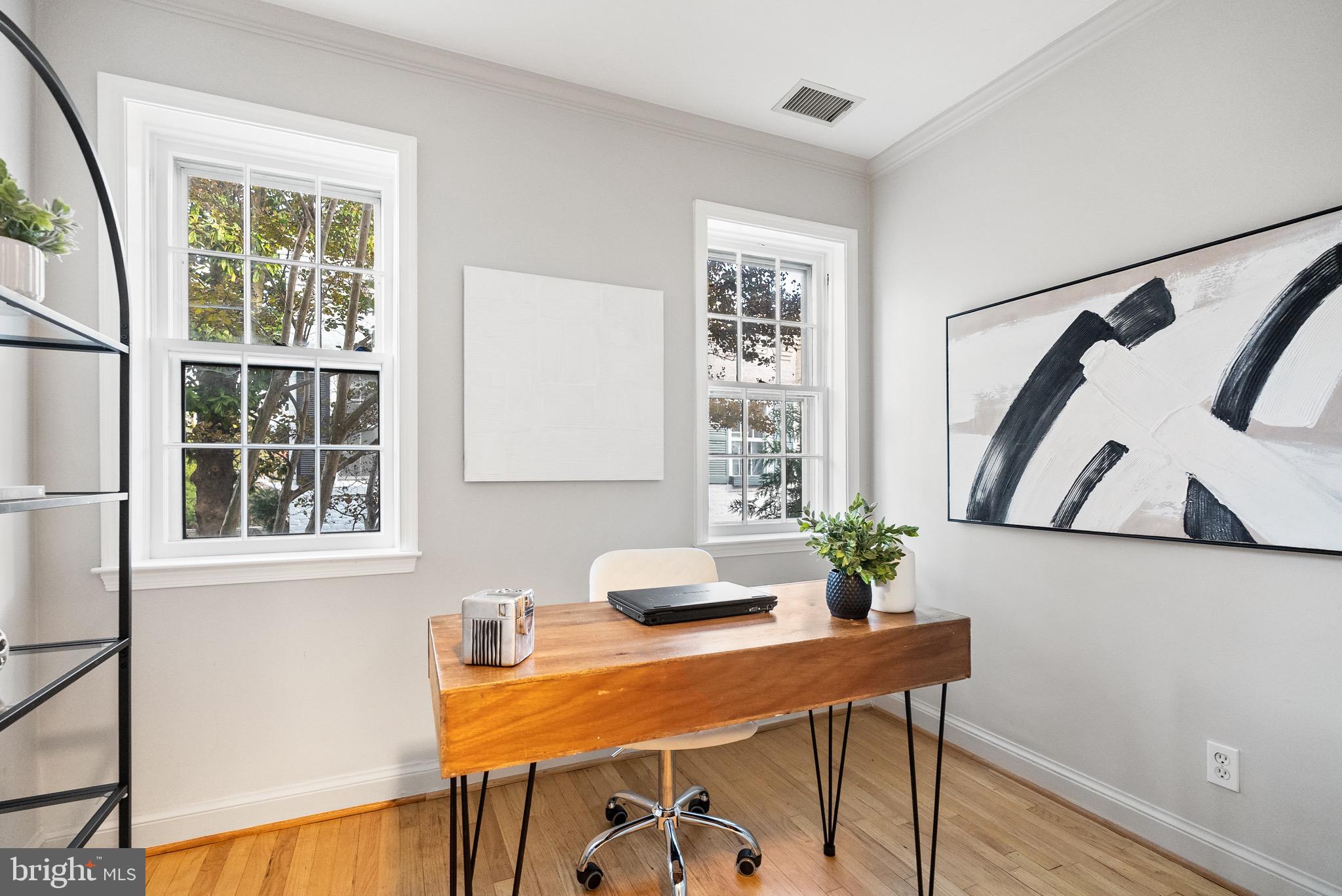 2 Pomander Walk Northwest Washington, DC 20007 - Photo 28 of 30 2nd Bedroom