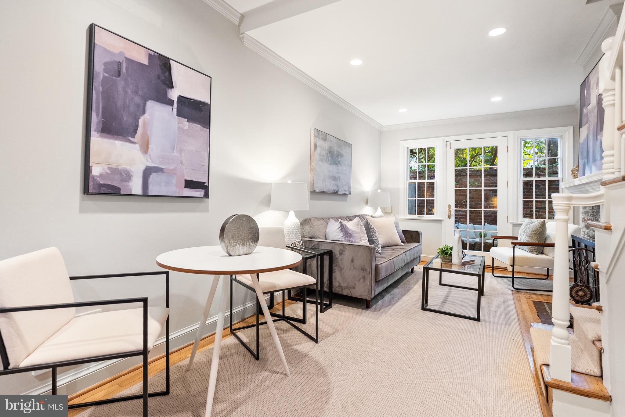 2 Pomander Walk Northwest Washington, DC 20007 - Photo 9 of 30 Dining/Living