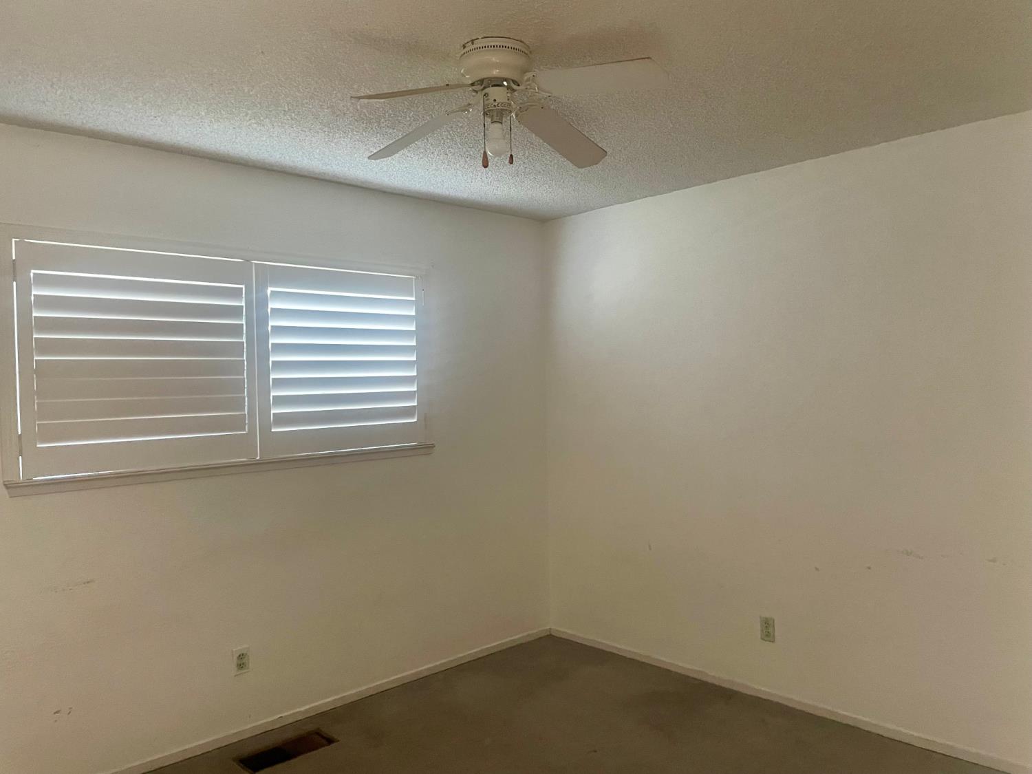 2901 Hagen Way Modesto, CA 95355 - Photo 13 of 20
