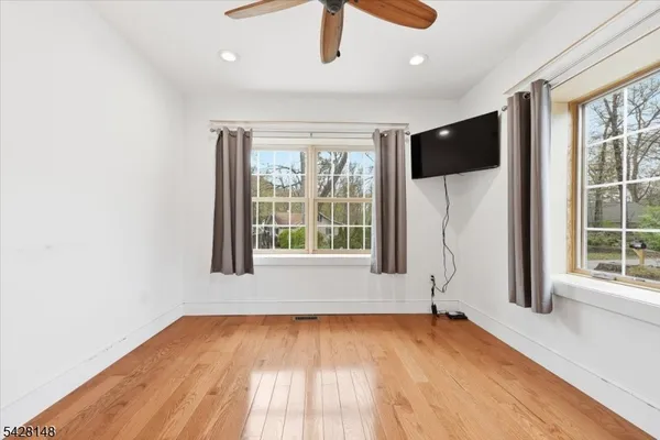 $450,000 | 4 Tote Road, Andover, NJ 07821