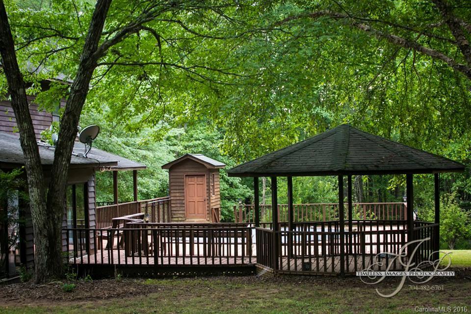 252 Oak Grove Road Blacksburg, SC 29702 - Photo 3 of 20