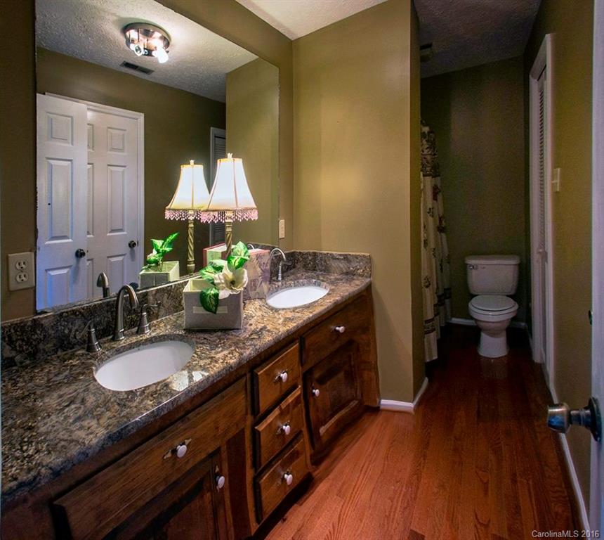252 Oak Grove Road Blacksburg, SC 29702 - Photo 6 of 20