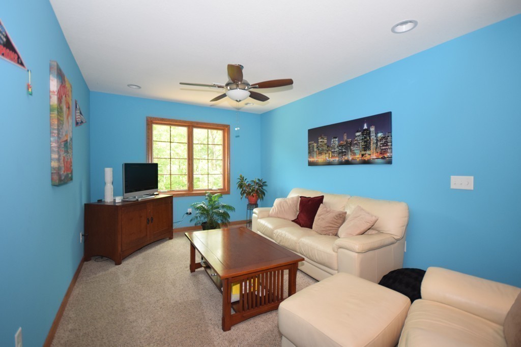 1256 Amostown Road West Springfield, MA 01089 - Photo 24 of 30