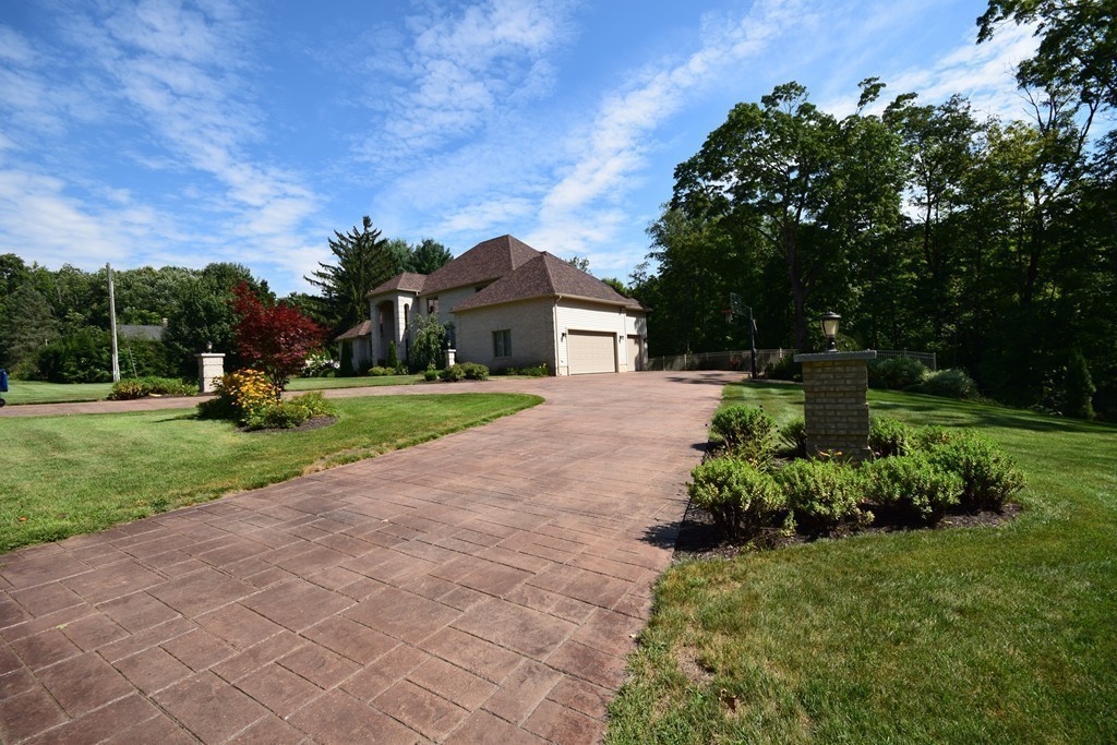 1256 Amostown Road West Springfield, MA 01089 - Photo 29 of 30