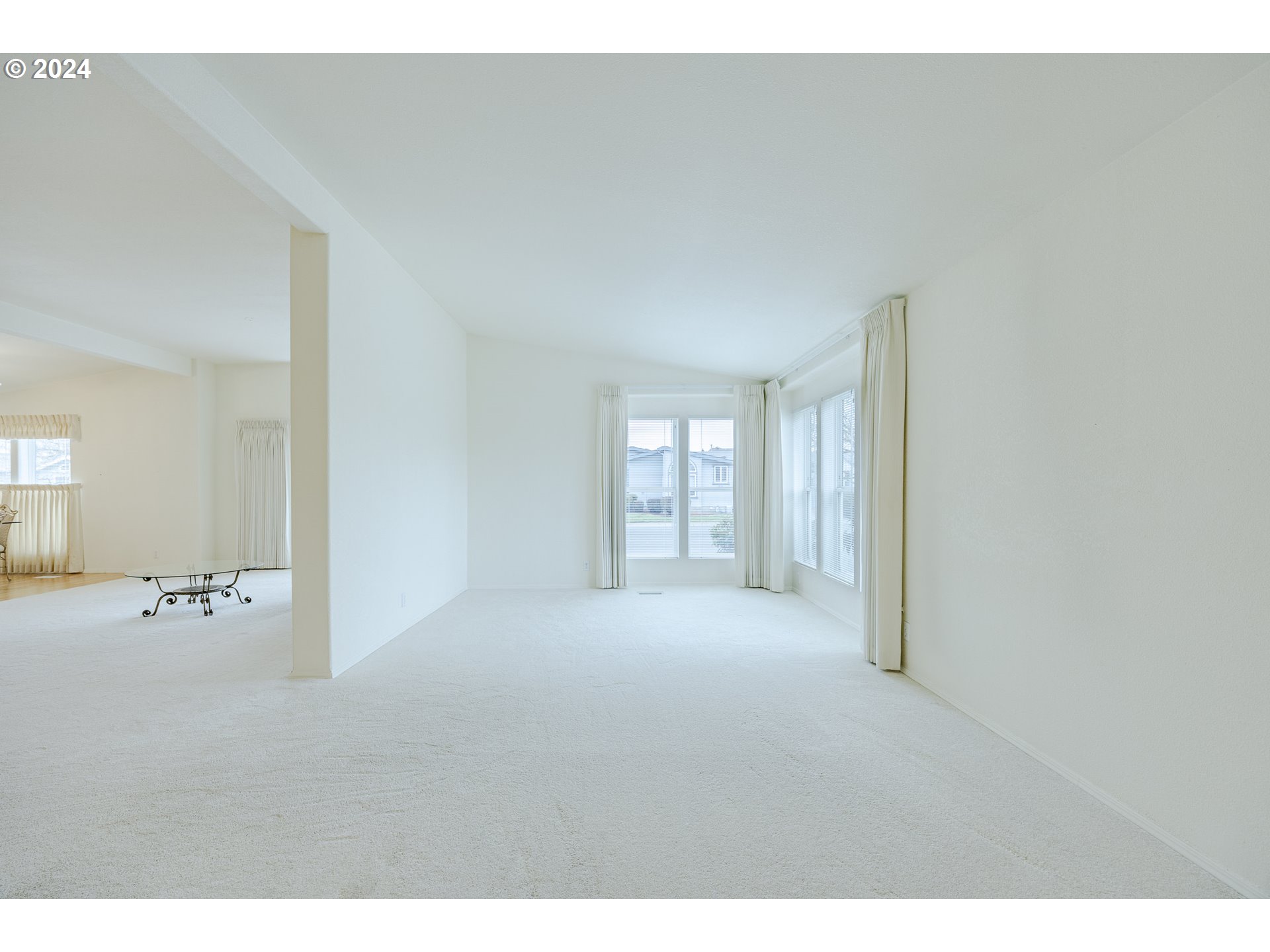 3220 Crescent Avenue, Unit 67 Eugene, OR 97408 - Photo 6 of 48 a view of a livingroom with a window
