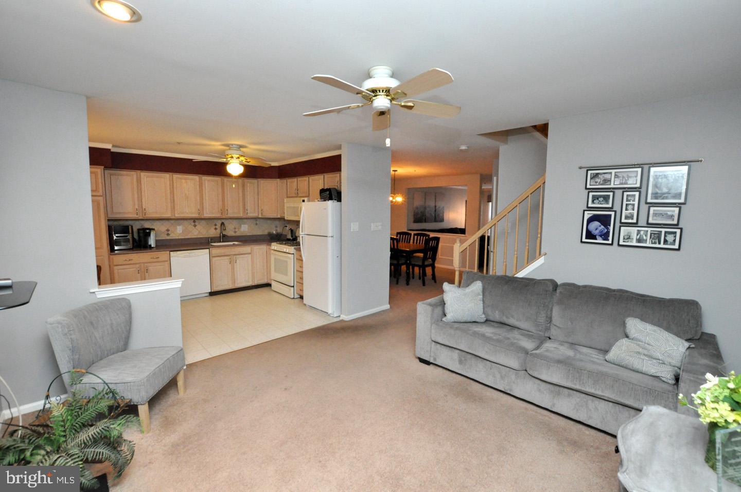 154 Buckingham Way Mount Laurel, NJ 08054 - Photo 5 of 29