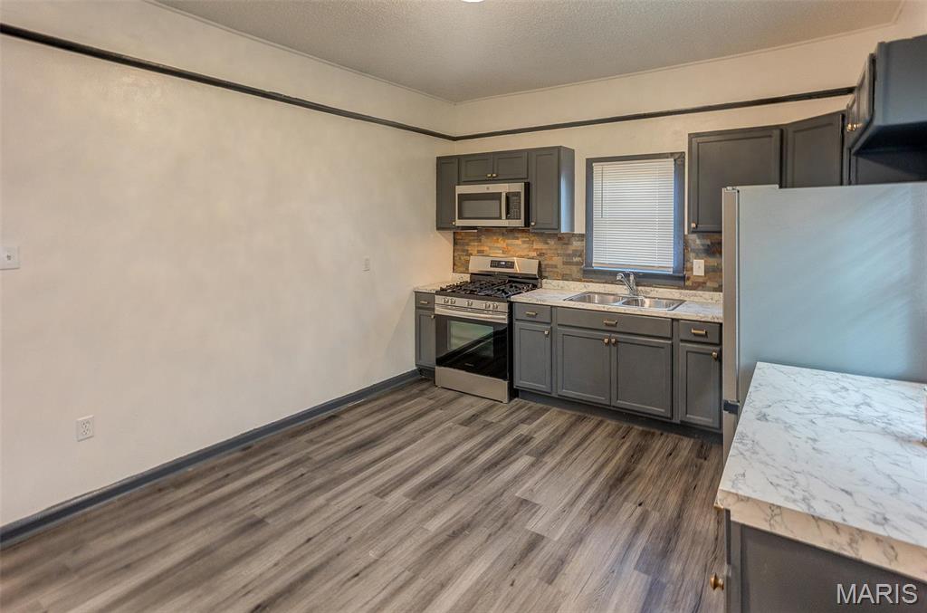 1656 3rd Street Madison, IL 62060 - Photo 15 of 24