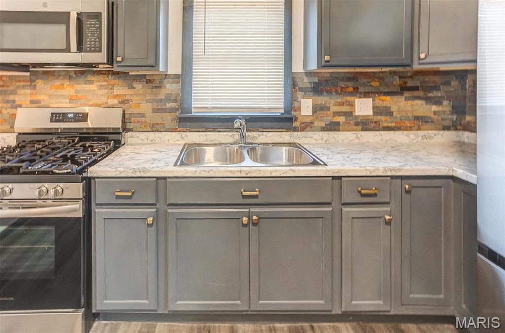 1656 3rd Street Madison, IL 62060 - Photo 16 of 24