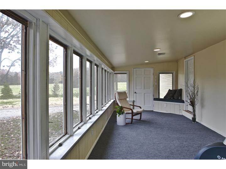 1653 Roundhouse Road Quakertown, PA 18951 - Photo 3 of 15 Gallery Image 3