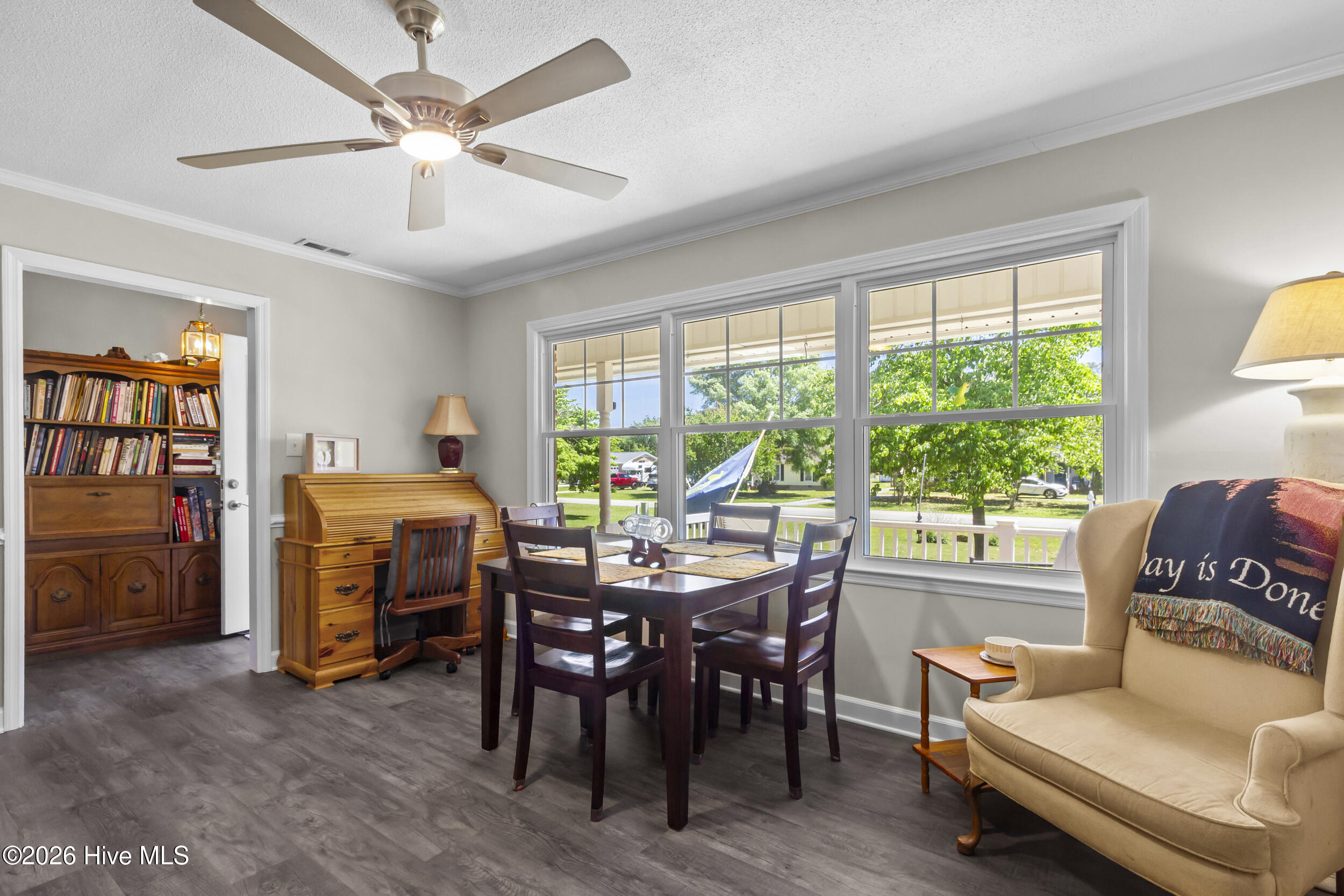 312 Rockledge Road New Bern, NC 28562 - Photo 6 of 44 3_img_5732