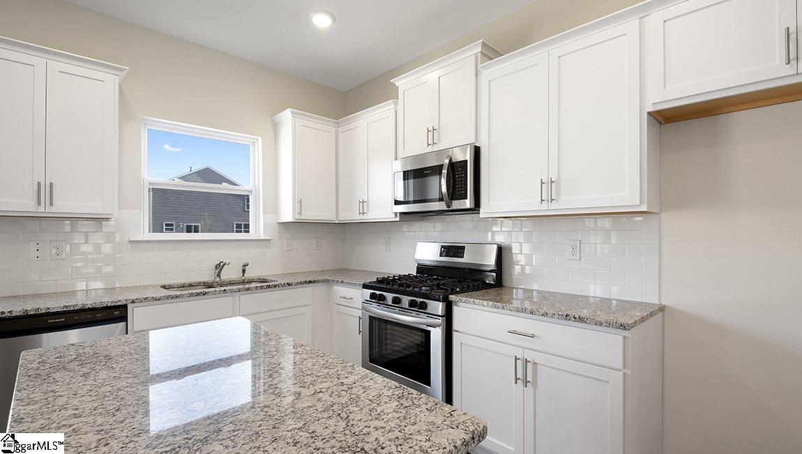414 Splendid Place Simpsonville, SC 29680 - Photo 6 of 31