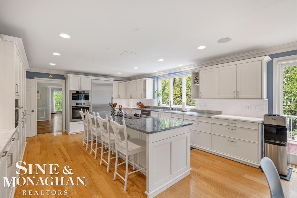 66 Colonial Road Grosse Pointe Shores, MI 48236 - Photo 16 of 67