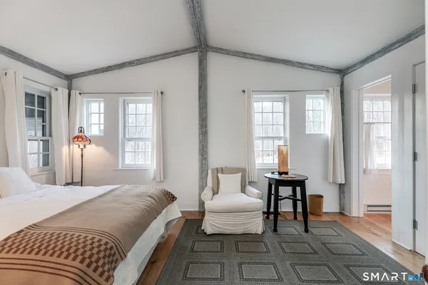 $1,595,000 | 197 Skyline Ridge Road, Bridgewater, CT 06752