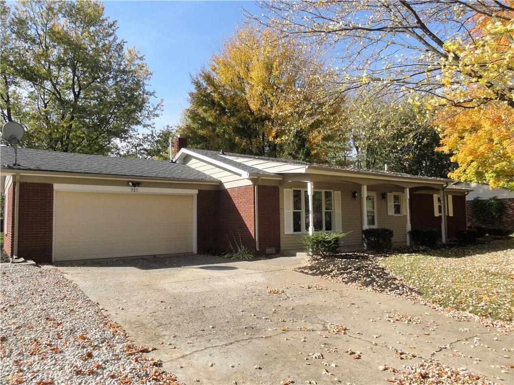 925 East Post Road Anderson, IN 46012 - Photo 2 of 16
