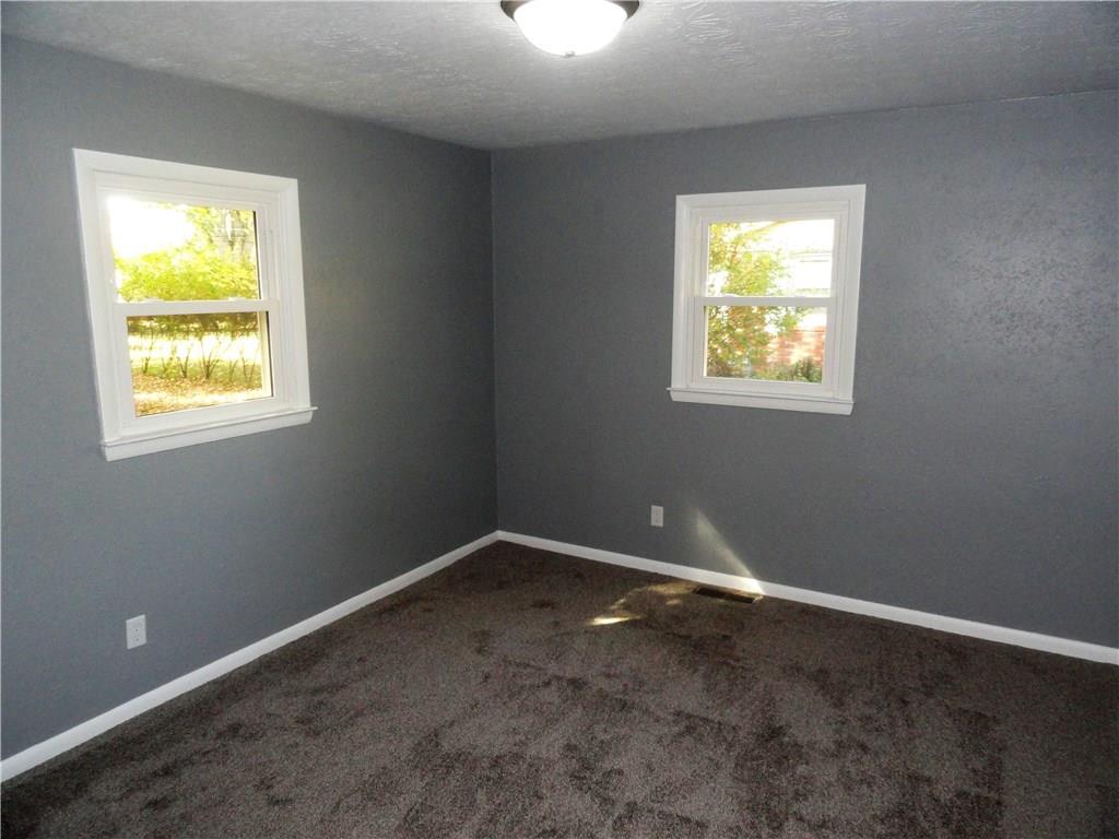 925 East Post Road Anderson, IN 46012 - Photo 11 of 16