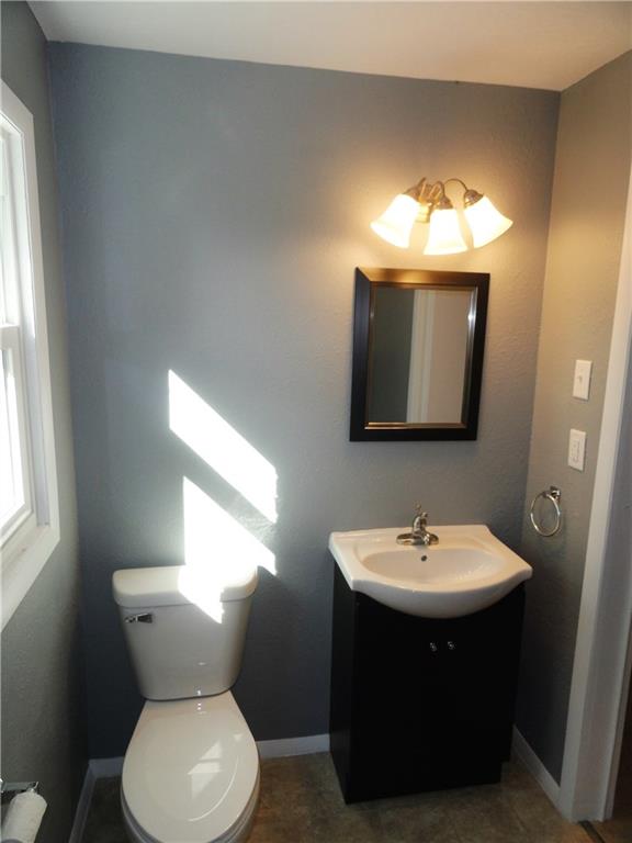 925 East Post Road Anderson, IN 46012 - Photo 12 of 16