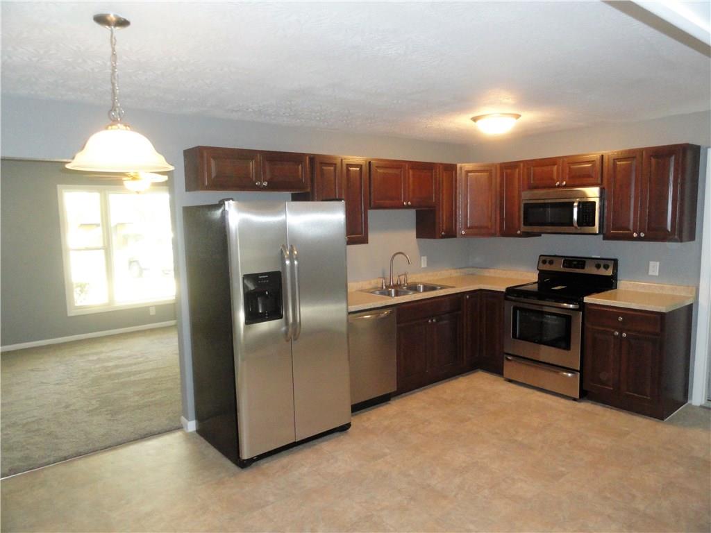925 East Post Road Anderson, IN 46012 - Photo 4 of 16