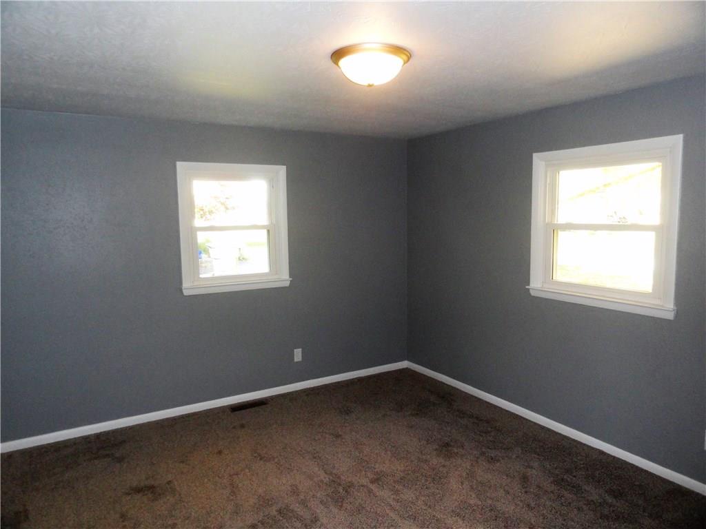 925 East Post Road Anderson, IN 46012 - Photo 8 of 16