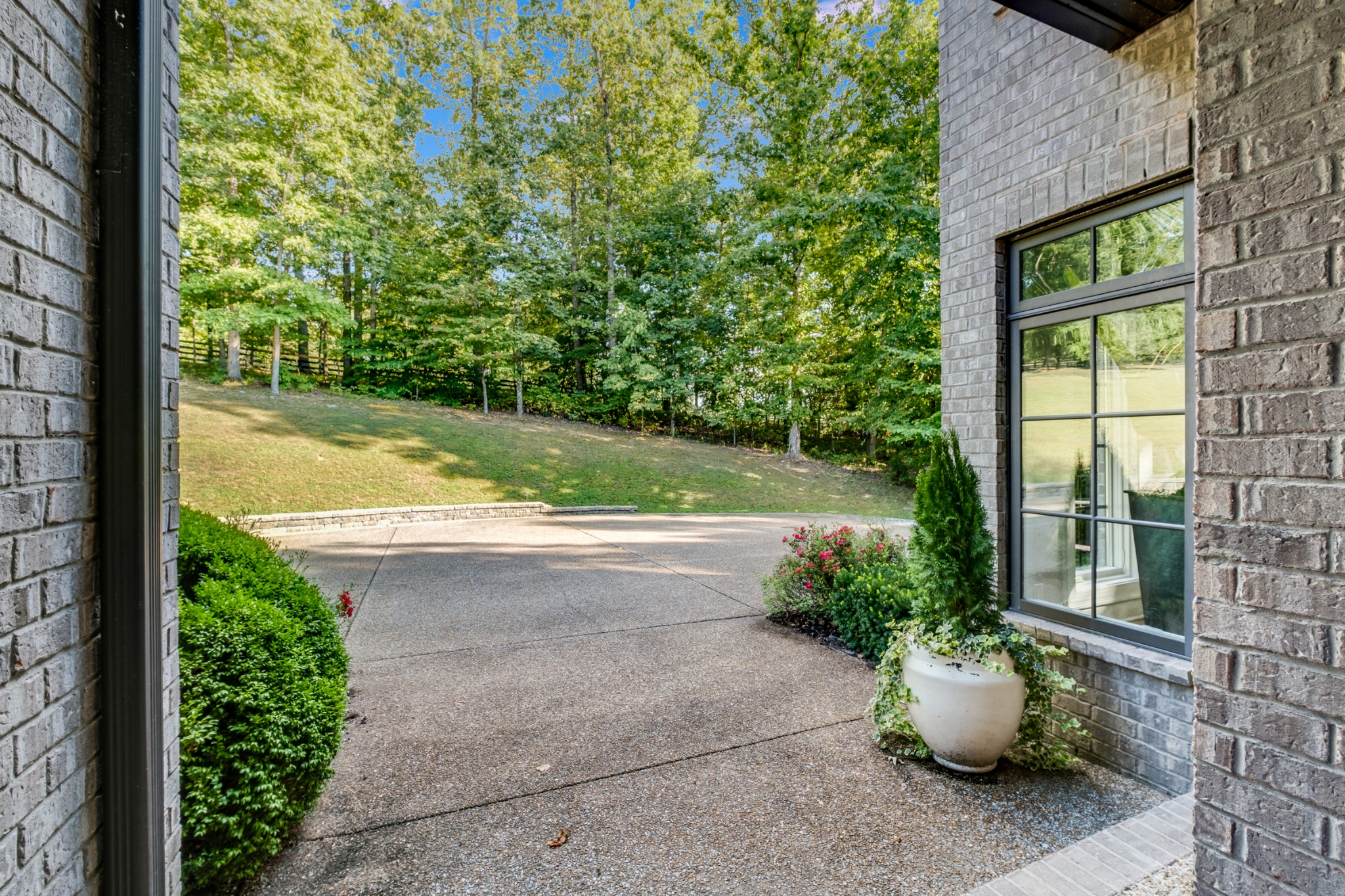 1254 Webb Ridge Road Kingston Springs, TN 37082 - Photo 8 of 66 Gallery Image 8