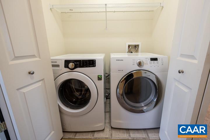 2286 Ridge Road Palmyra, VA 22963 - Photo 27 of 36 a utility room with dryer and washer