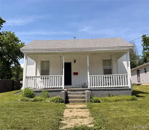 $155,000 | 205 West 2nd Street, Fulton, MO 65251