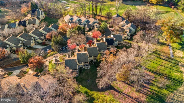 $749,500 | 5161 Harpers Farm Road, Unit 27, Columbia, MD 21044