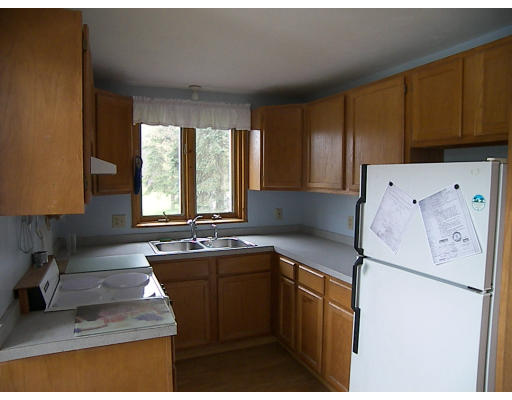 64 Green Road North Brookfield, MA 01535 - Photo 8 of 16 Gallery Image 8