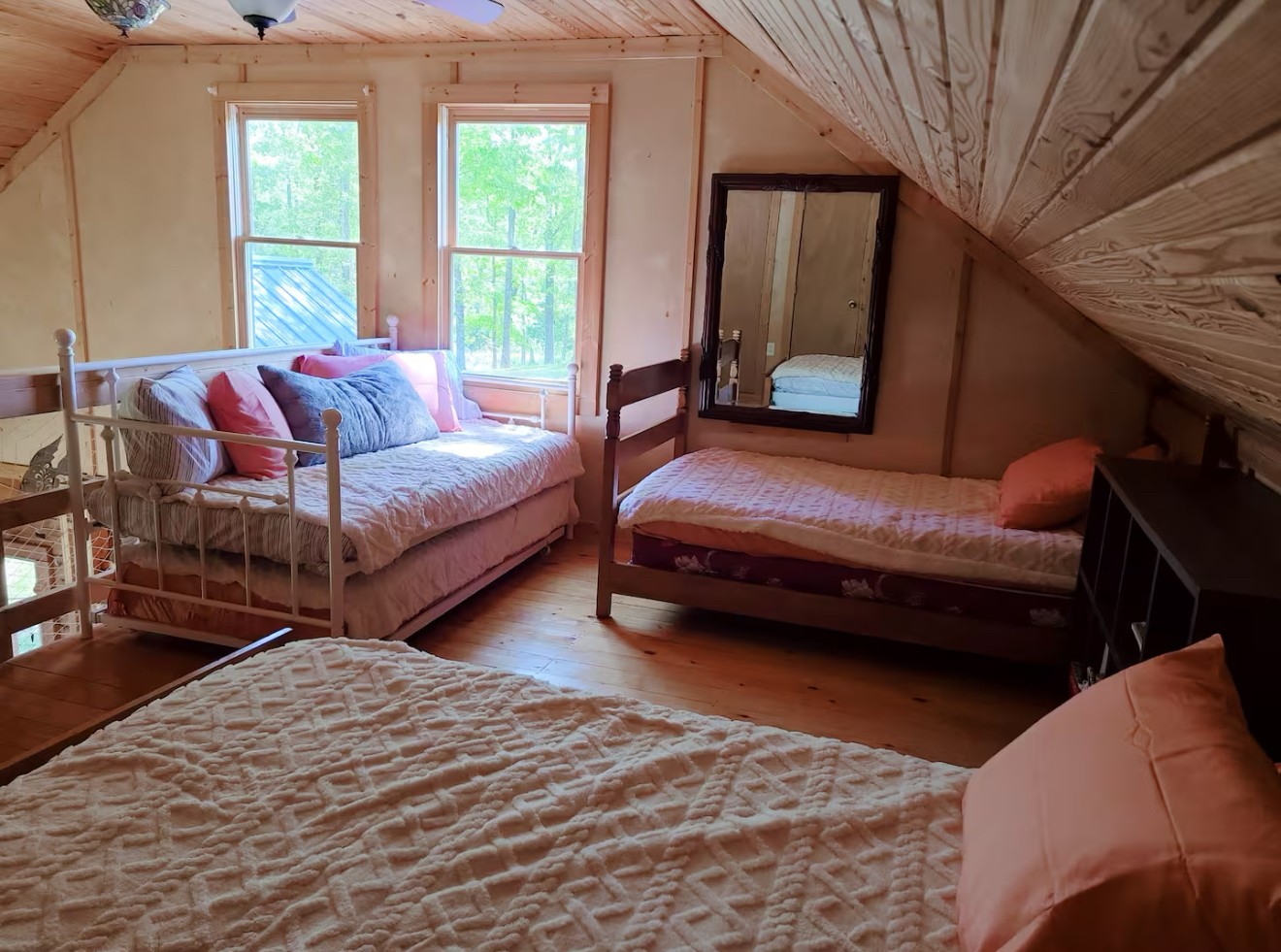 80 Tater Bug Lane Clifton, TN 38425 - Photo 11 of 25 a bedroom with furniture and a window