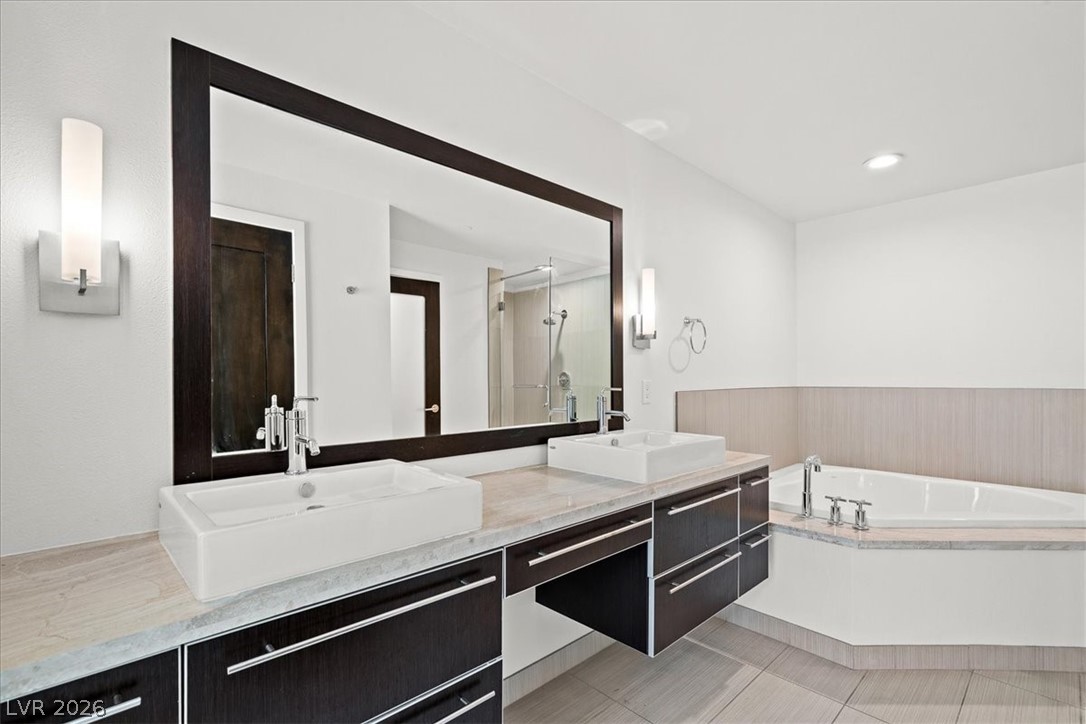 8925 West Flamingo Road, Unit 102 Las Vegas, NV 89147 - Photo 18 of 24