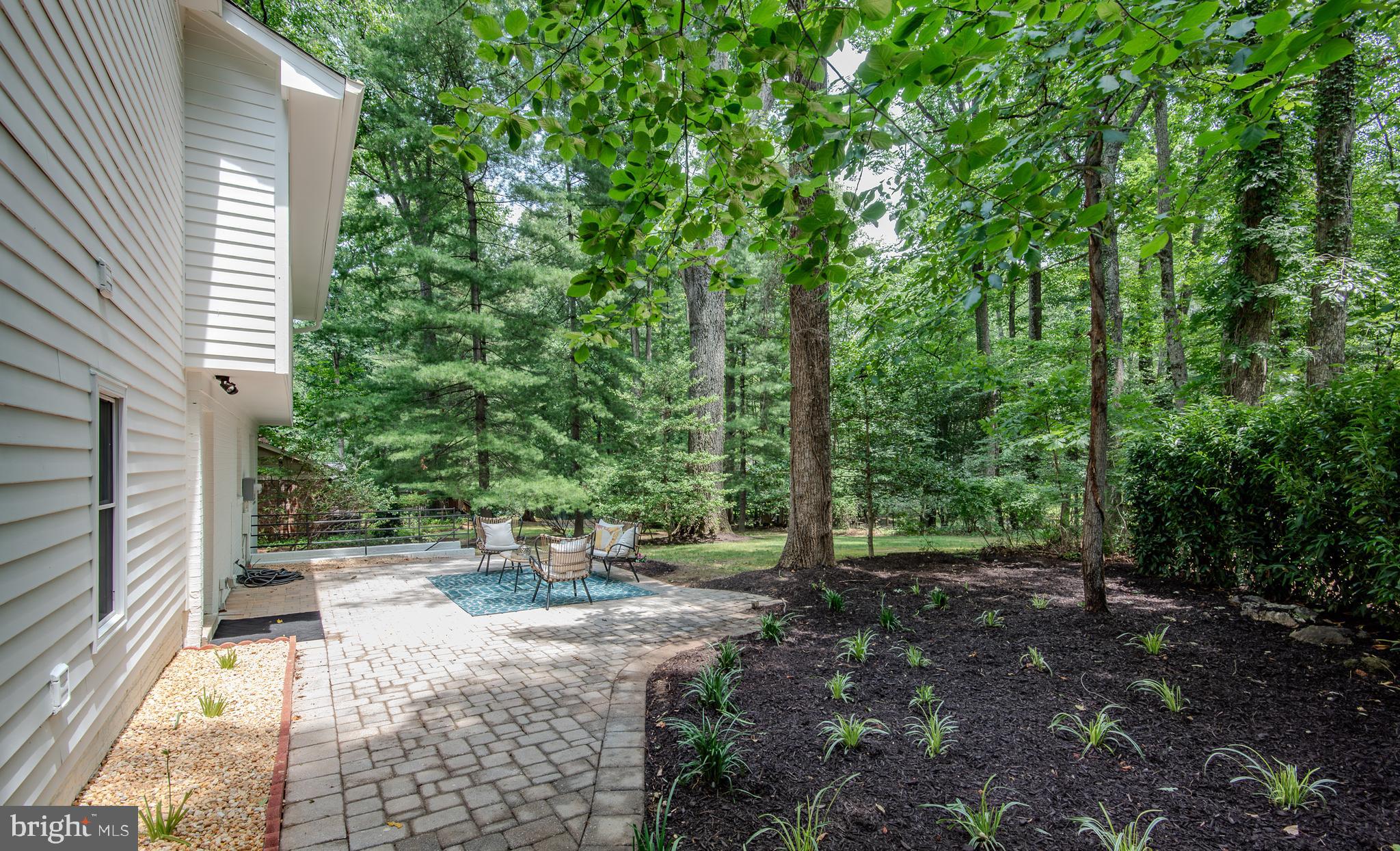 2511 Charlestown Lane Reston, VA 20191 - Photo 48 of 54