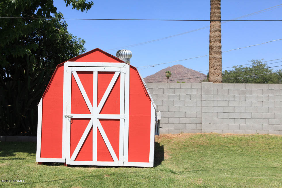 4241 East Piccadilly Road Phoenix, AZ 85018 - Photo 16 of 31 Shed