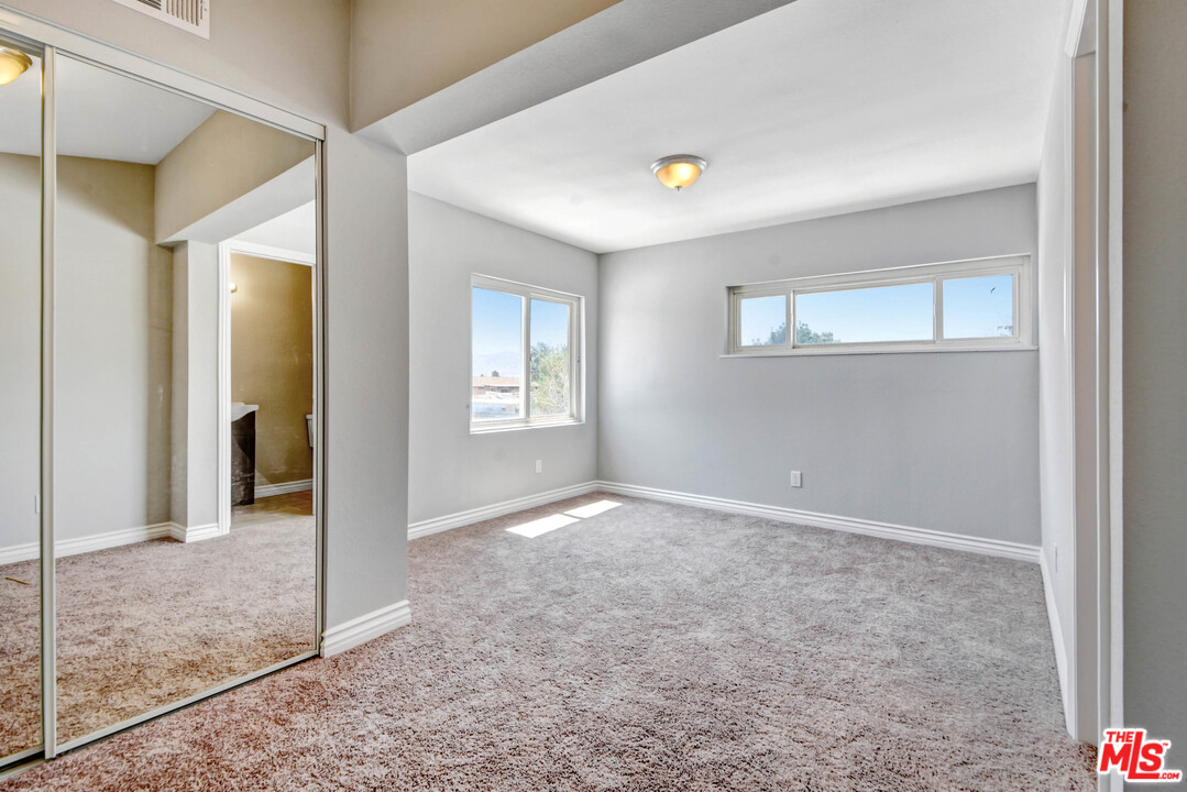12845 Pawnee Road Apple Valley, CA 92308 - Photo 15 of 17