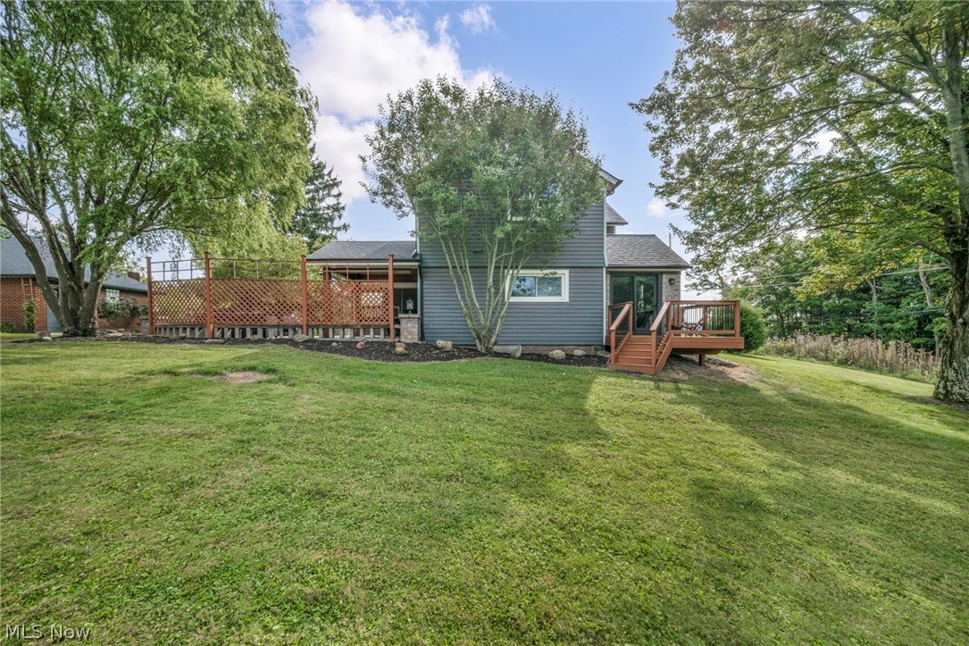 1511 Center Road Hinckley, OH 44233 - Photo 3 of 50 Exterior
