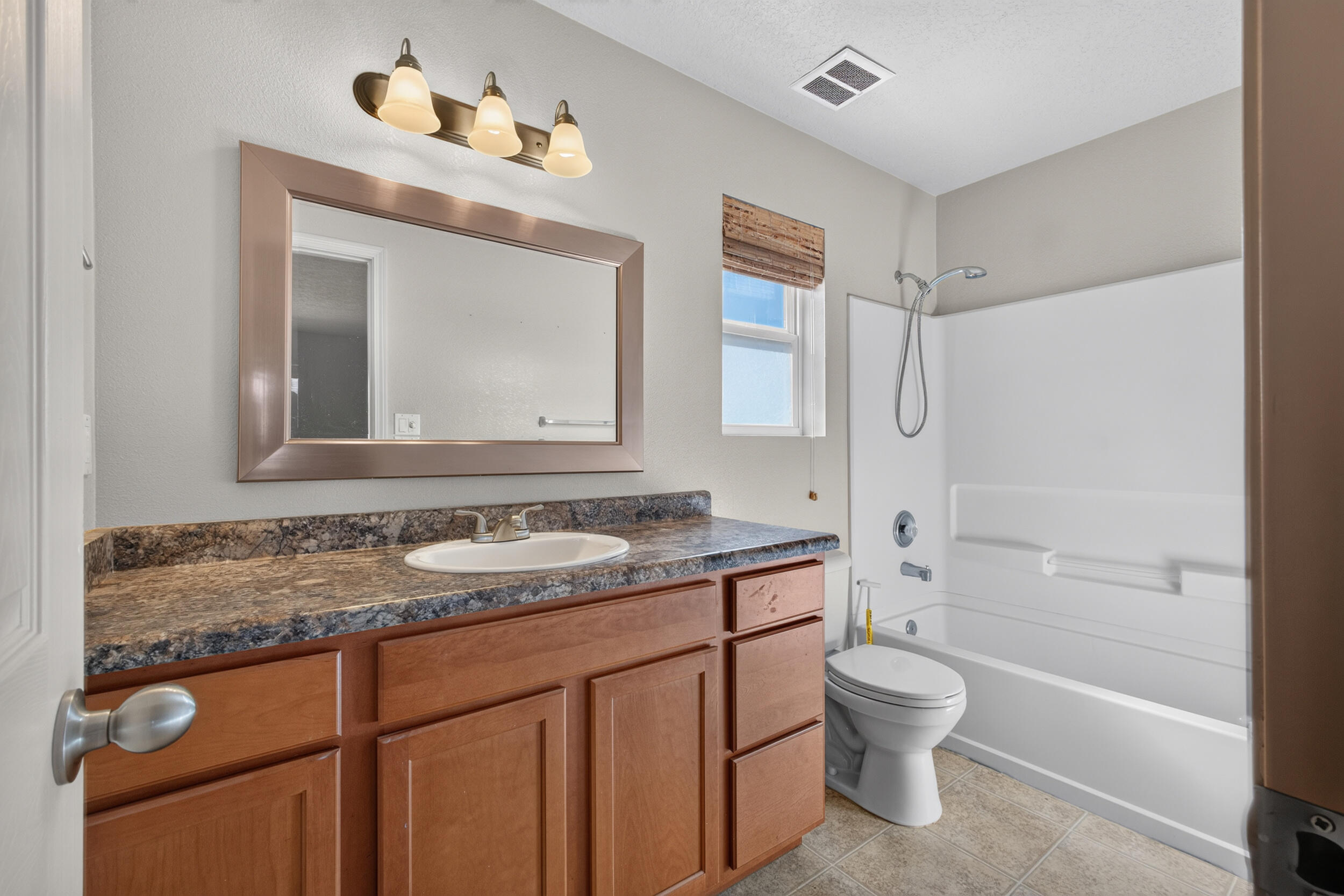 11824 Native Dancer Road Southeast Albuquerque, NM 87123 - Photo 18 of 40 Gallery Image 18