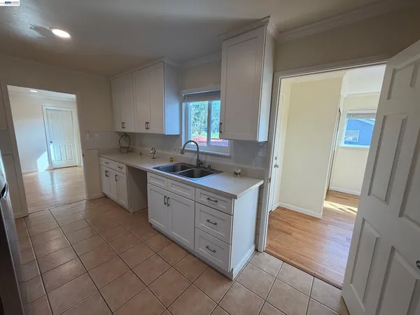 $1,299,000 | 820 Island Drive, Alameda, CA 94502