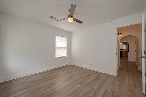 $1,850 | 917 Adele Street, Houston, TX 77009