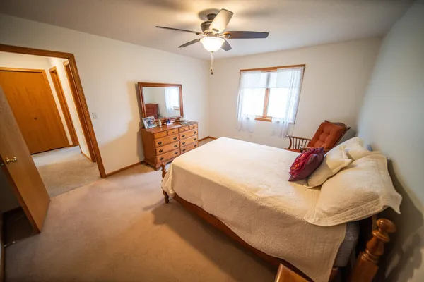 $259,000 | 2104 McQuillan Court Southeast, Rochester, MN 55904