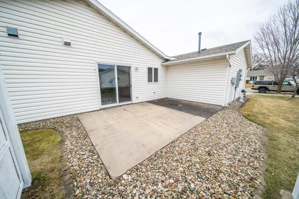 $259,000 | 2104 McQuillan Court Southeast, Rochester, MN 55904