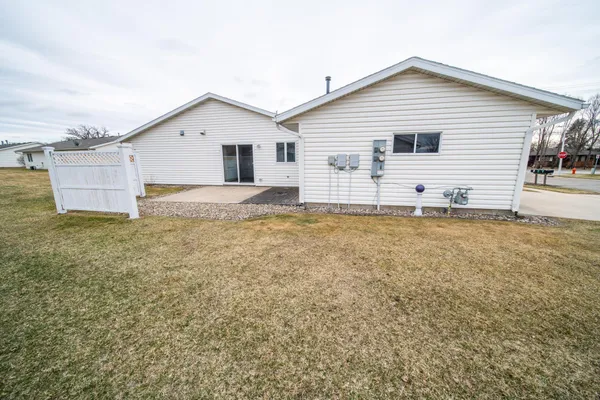 $259,000 | 2104 McQuillan Court Southeast, Rochester, MN 55904