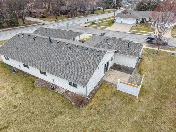$259,000 | 2104 McQuillan Court Southeast, Rochester, MN 55904